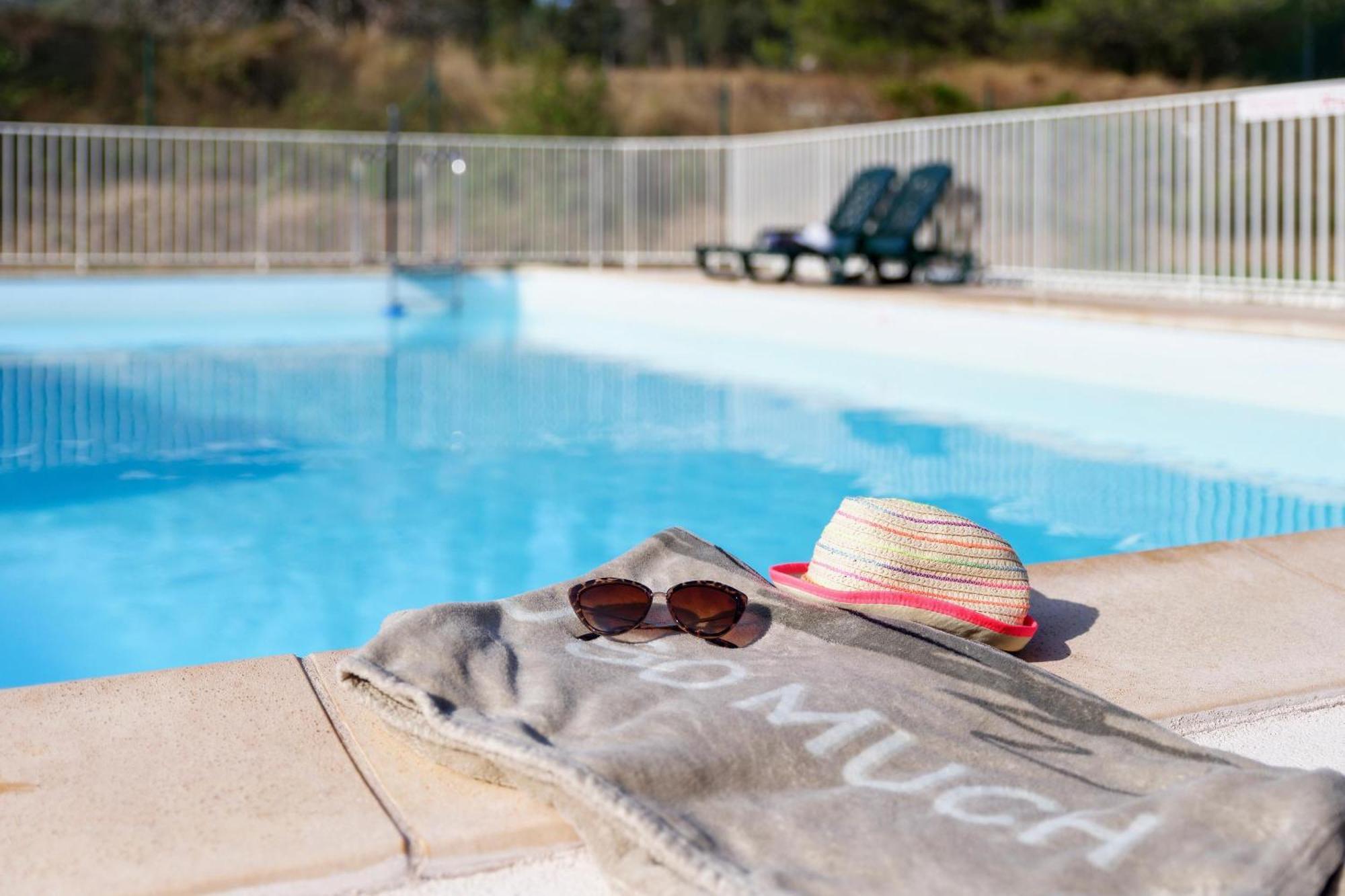 Comfort Aparthotel Six-Fours Six-Fours-les-Plages Bagian luar foto