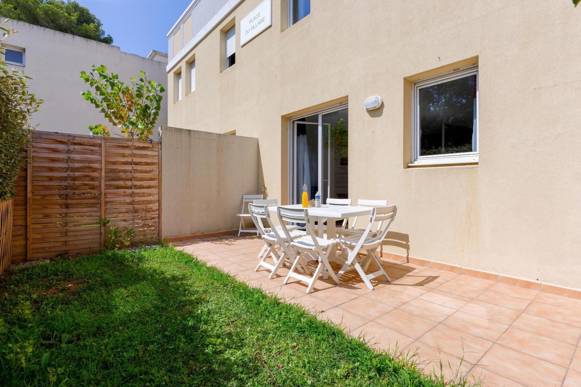 Comfort Aparthotel Six-Fours Six-Fours-les-Plages Bagian luar foto