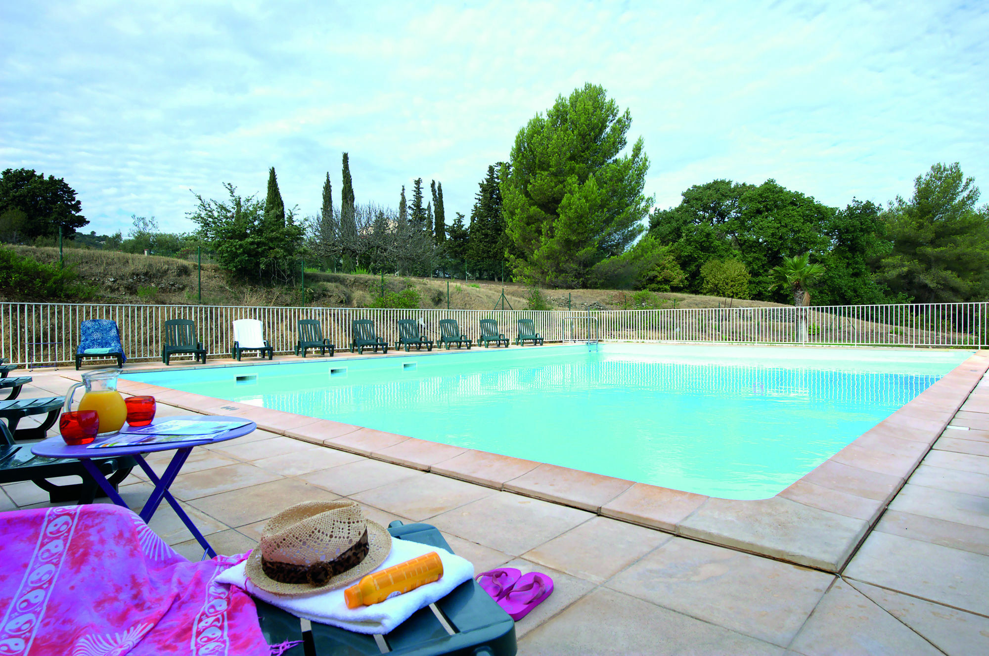 Comfort Aparthotel Six-Fours Six-Fours-les-Plages Bagian luar foto