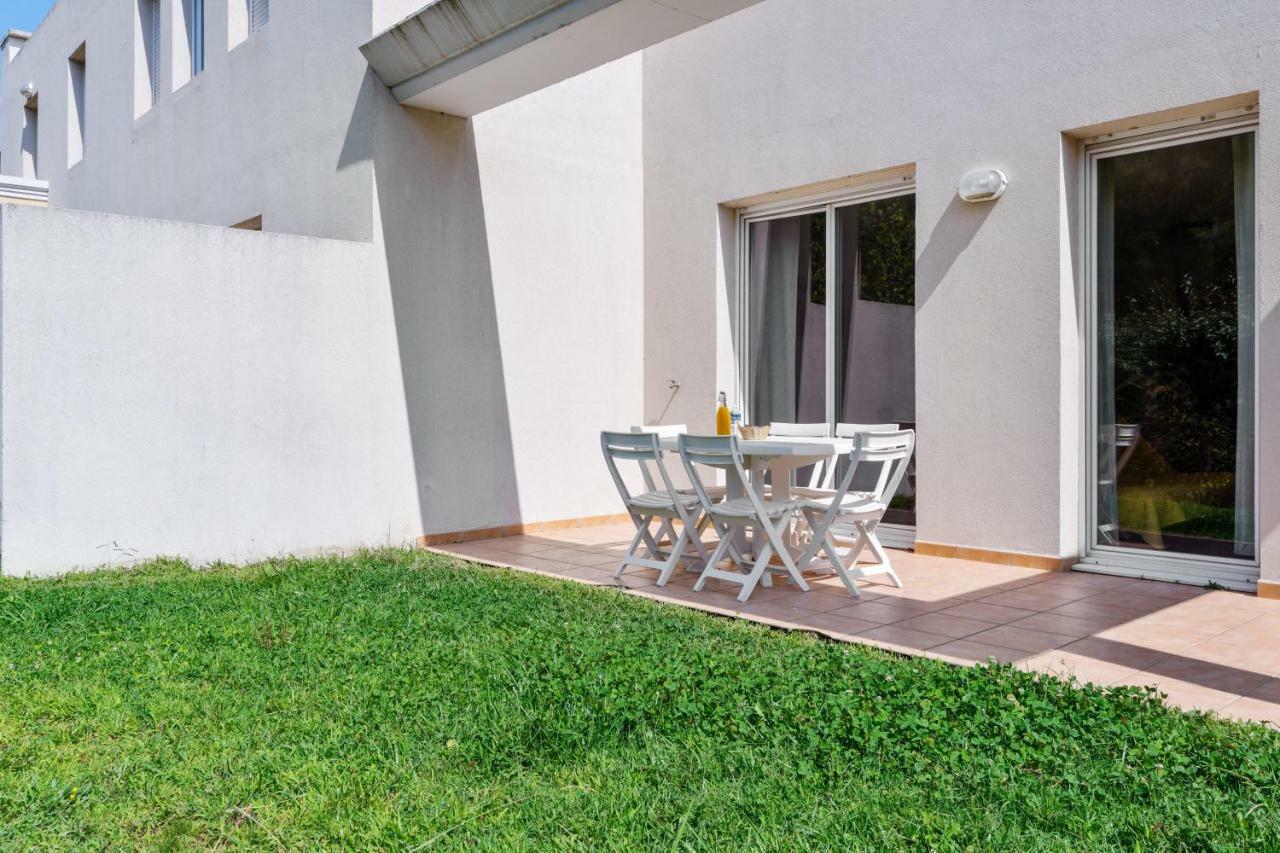 Comfort Aparthotel Six-Fours Six-Fours-les-Plages Bagian luar foto